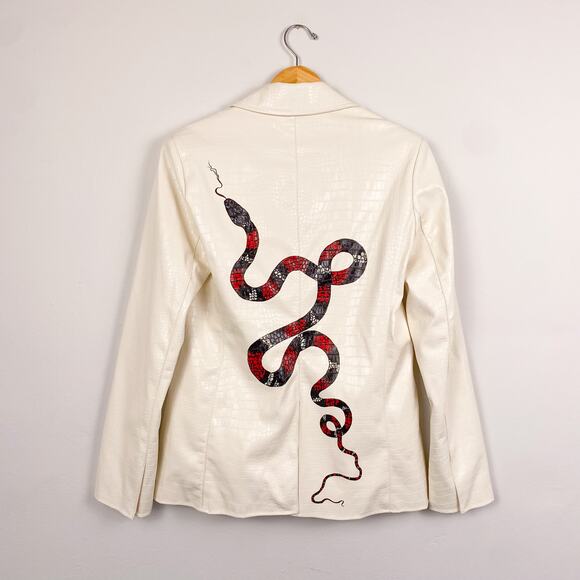 Forever 21 White Faux Leather Snakeskin Snake Graphic Blazer - Picture 1 of 4